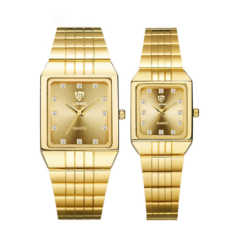 Luxuriöse goldene quadratische Armbanduhr