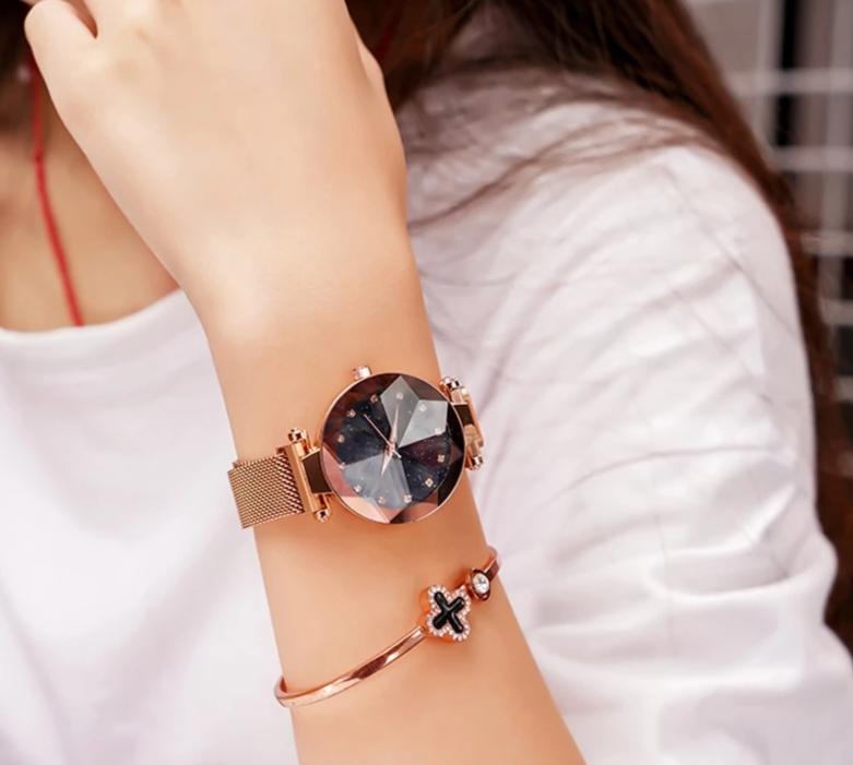 Night Sky Deluxe Armbanduhr